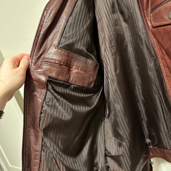 Alfred by Alfred Sung lambskin military style jacket. - Picture 5 of 5